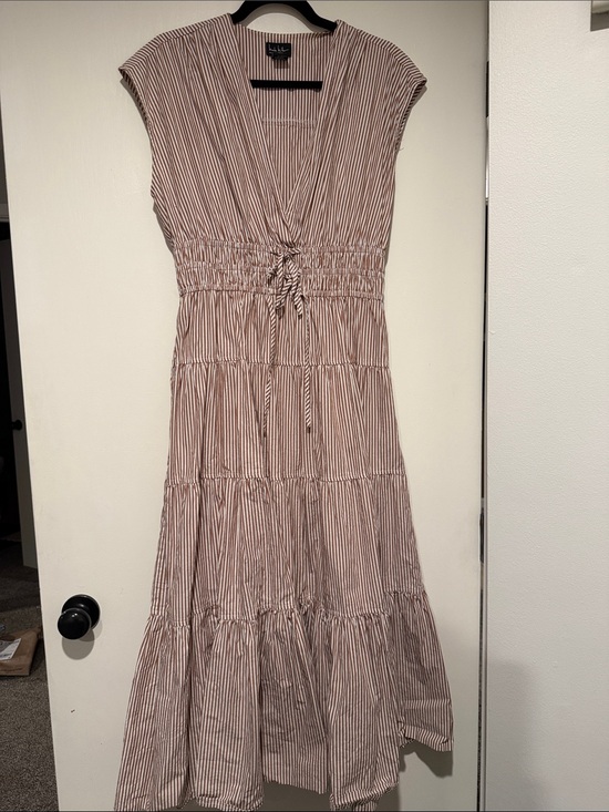 Nicole Miller New York Dresses & Skirts - Nicole Miller Smocked Striped Midi Dress— Size Large